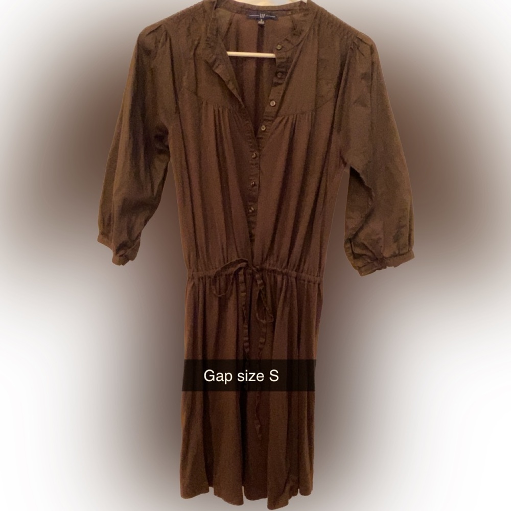 Brown dress